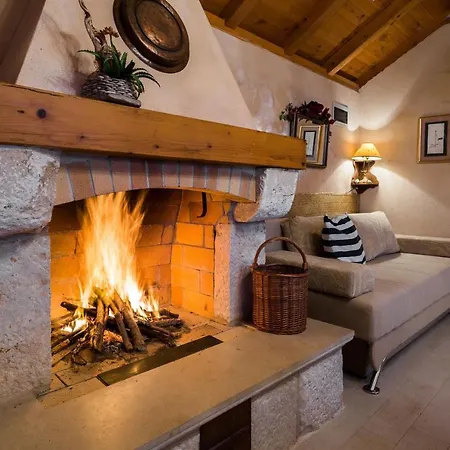 Studio Zavala * زافالا